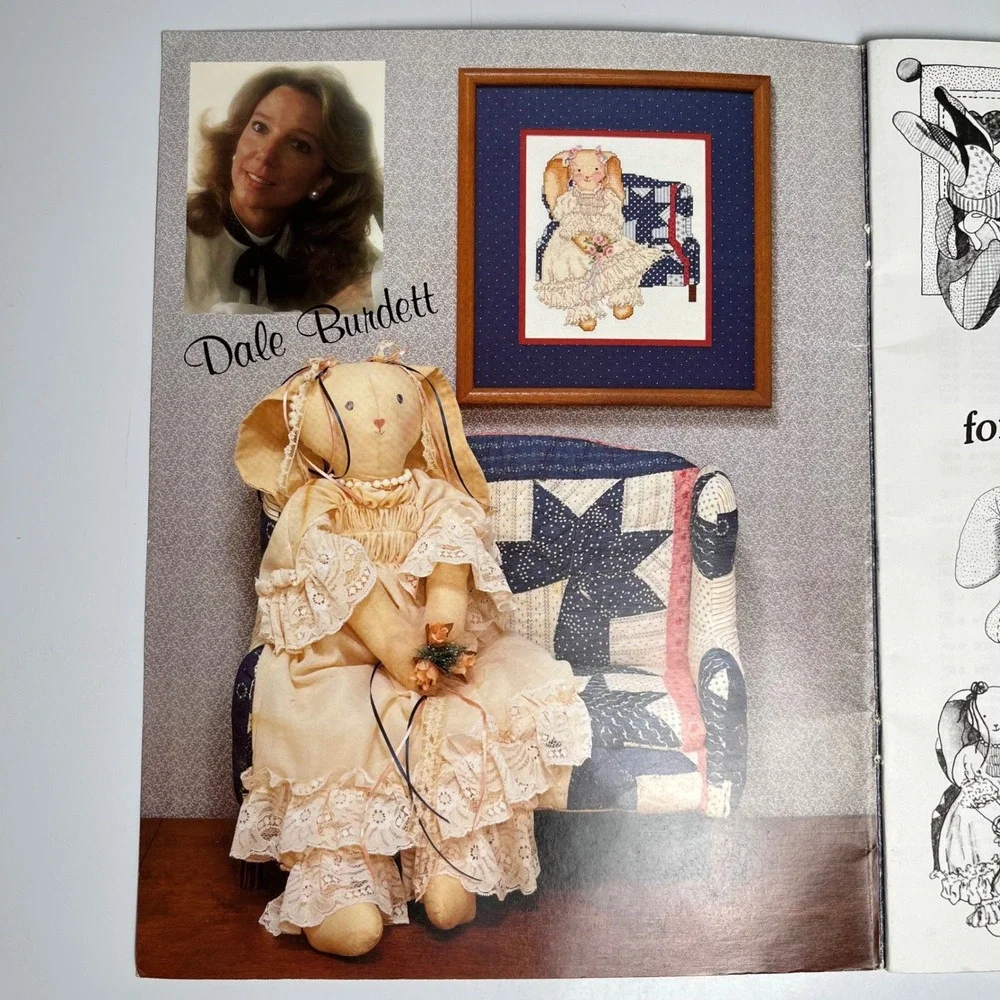 VTG For Bunny Lovers Cross Stitch Patterns‎ Dale Burdett Country Alphabet Crafts